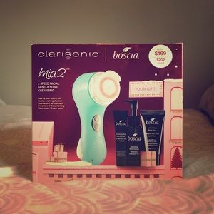NEVER USED ClARISONIC Mia 2